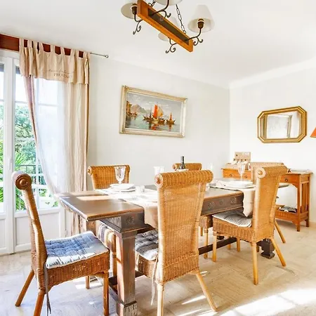 Casa de Férias Regina 500 Metres De La Roquebrune-sur-Argens
